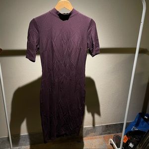Who What Wear brand form fit mock neck maroon dress